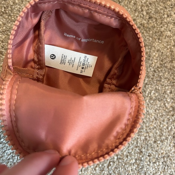 Mini Lululemon Backpack Accessory - Picture 3 of 3